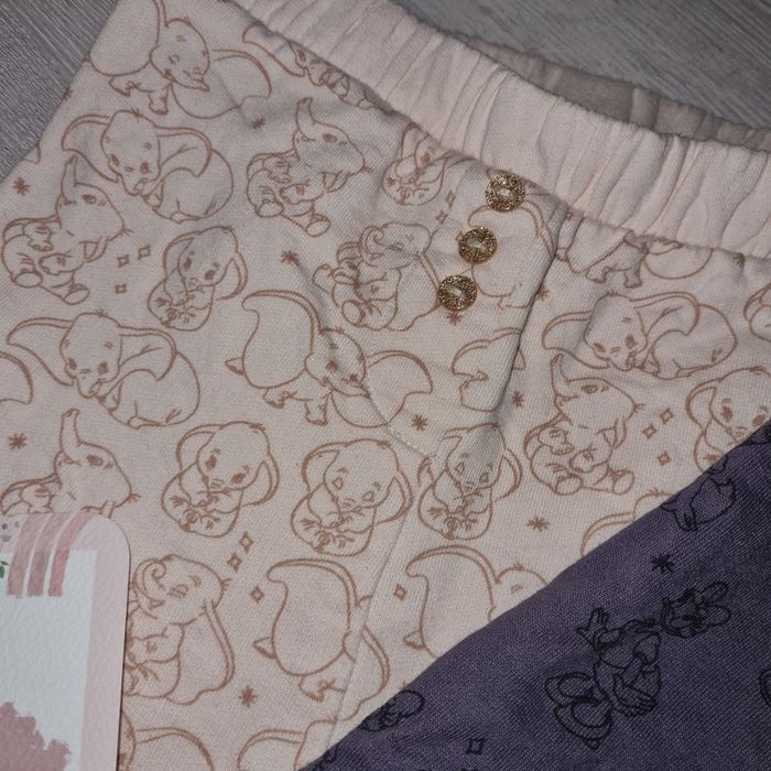 Lot de 2 pantalons 12 mois Disney daisy dumbo - photo numéro 3