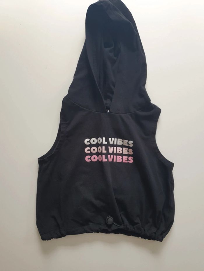 Tee shirt capuche sport