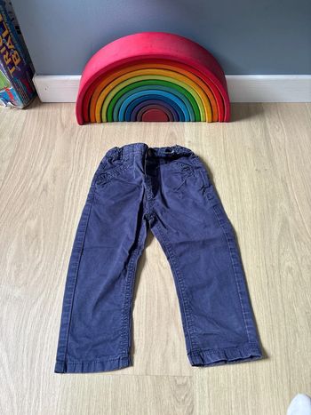 Pantalon tape à l’œil