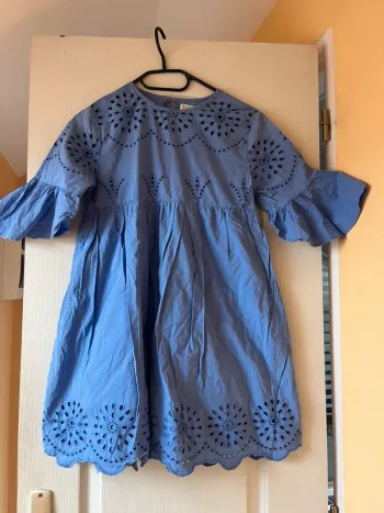 robe broderie zara bleu 11/12ans