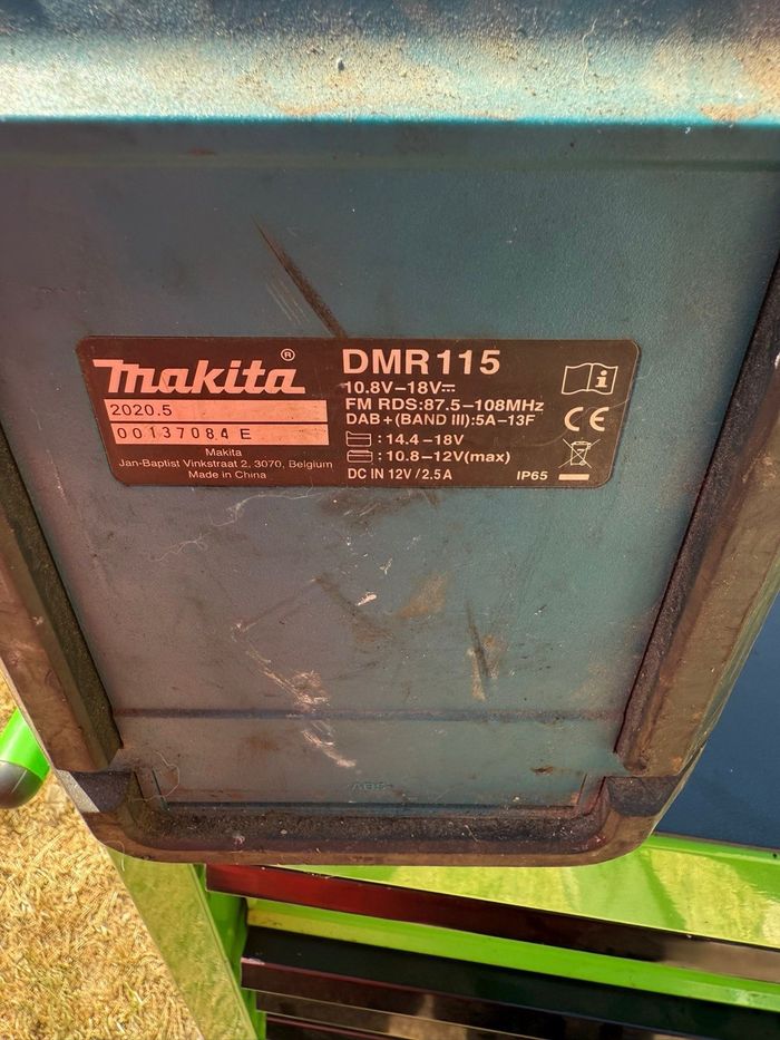 Radio Makita DMR 115 - photo numéro 4