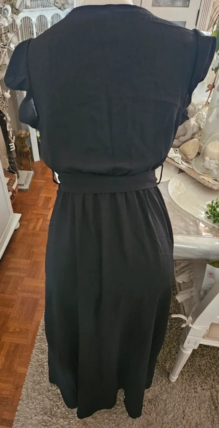 Robe porte feuille longue noire New Collection Taille 38/40 Neuve - photo numéro 3