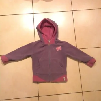 Gilet zippé polaire à capuche Décathon 5 ans