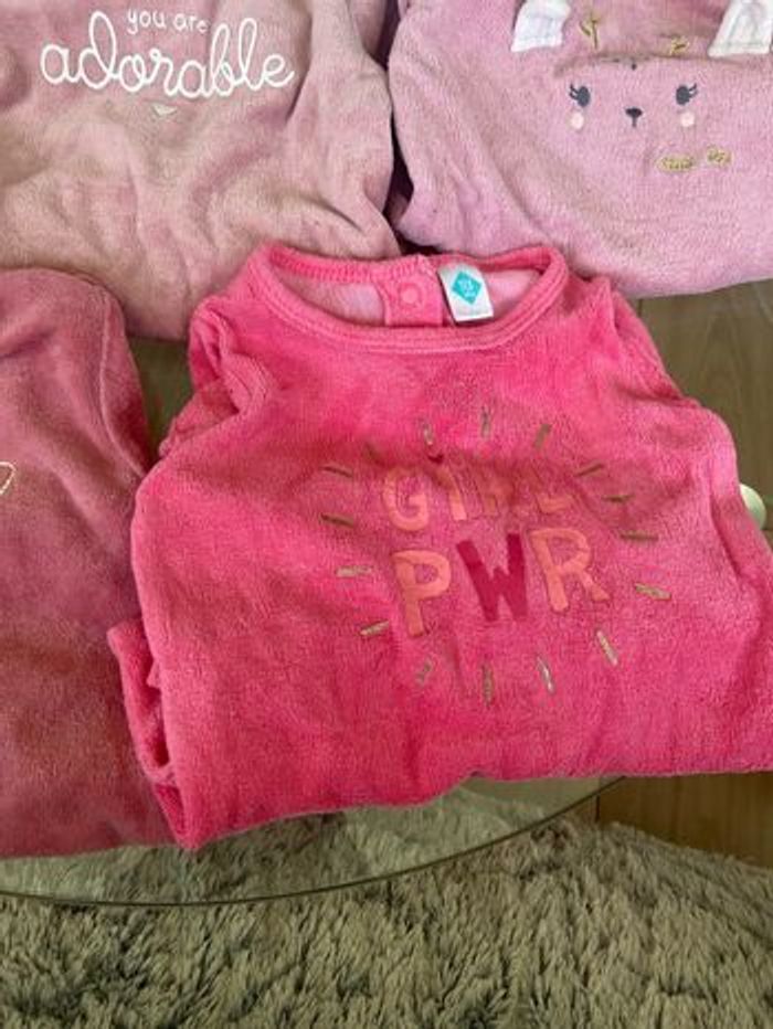 Pyjama 1 mois - photo numéro 4