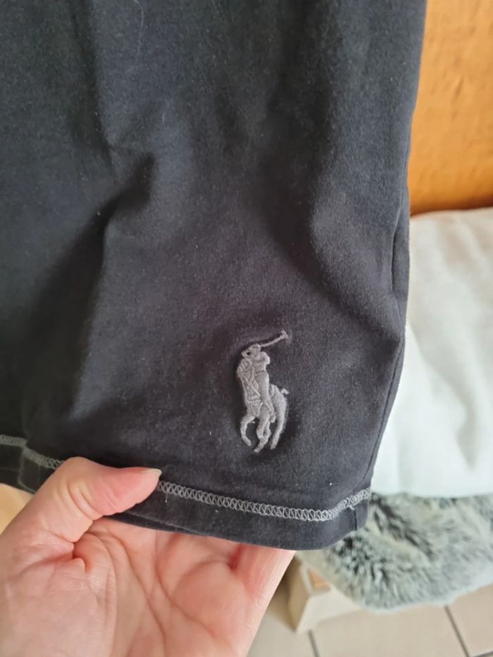 T shirt col V Polo Ralph Lauren taille M - photo numéro 3