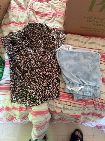 Lot jupes /short 