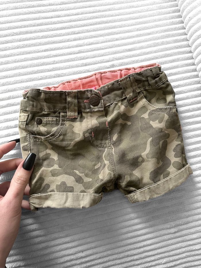 Short armée 12 mois