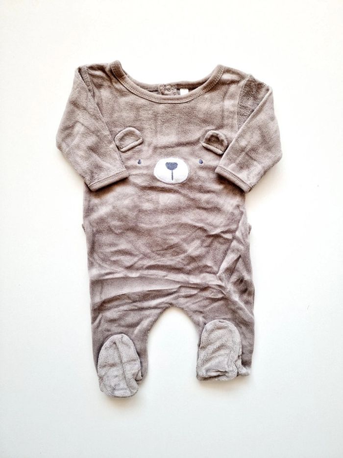 Zeeman - Grenouillère / pyjama une pièce / dors bien en velours (1 mois)