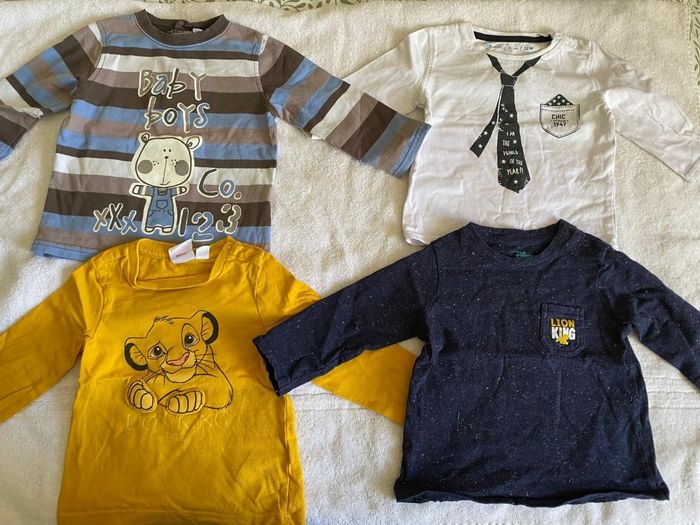 Lot de vêtements en 12 mois - photo numéro 4