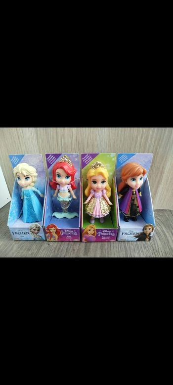 Lot princesses Disney  Neuves