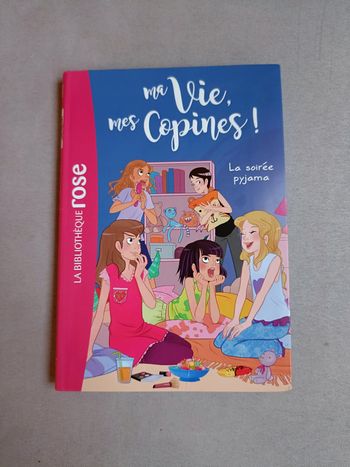 livre "La soirée pyjama" tome 7 de la série Ma vie, mes copines