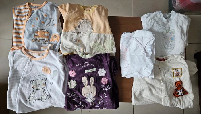 Lot pyjamas 12 mois
