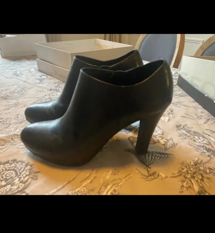 Bottines noires Geox - photo numéro 3
