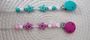 Accroche tétine silicone Tortue à personnaliser