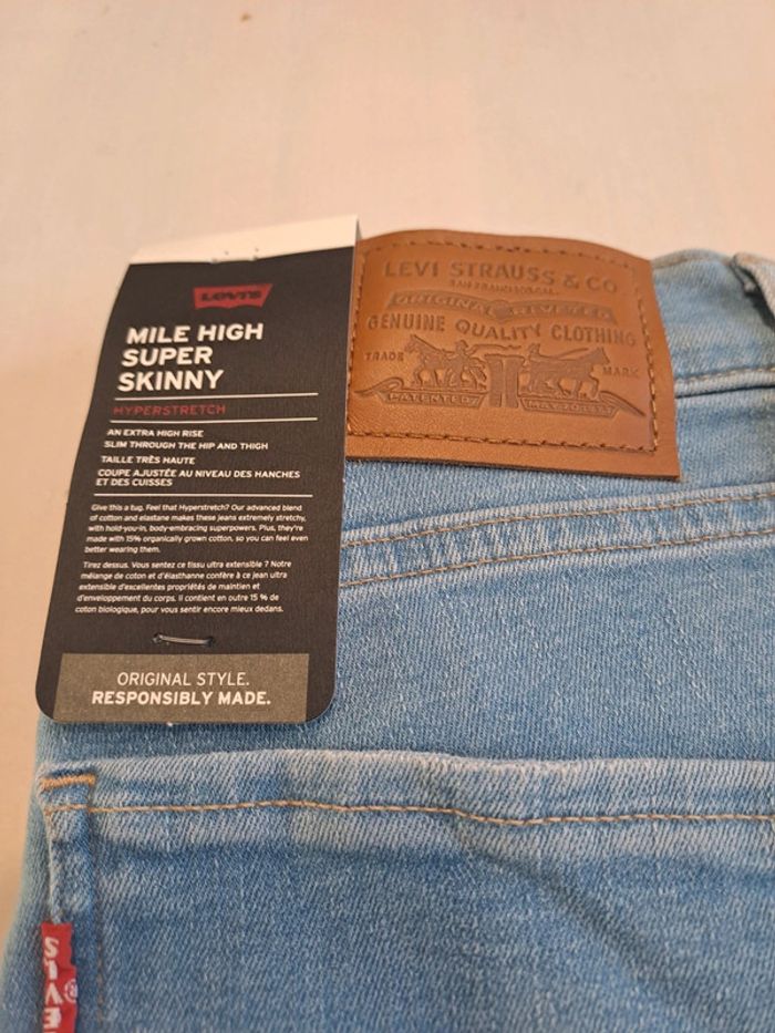 Jeans Levi's mile high super skinny 26x30 neuf - photo numéro 4