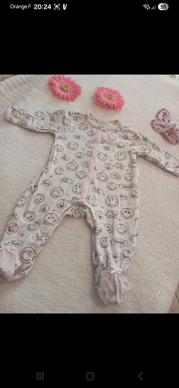 Pyjama bébé taille 1 mois