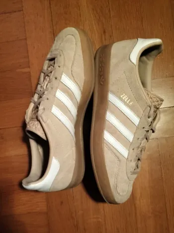 Baskets Adidas Gazelle beige / sable