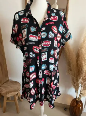 Robe noire à motifs Zara