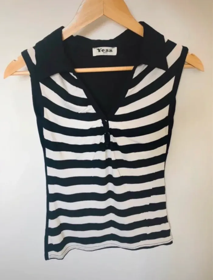 TEE shirt débardeur à rayures blanc et noir taille 1 - photo numéro 3