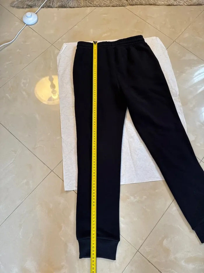 Bas de jogging de la marque Hurley taille 10/12 ans neuf - photo numéro 12