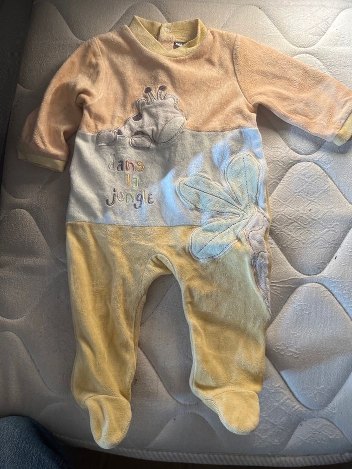 Pyjamas bébé