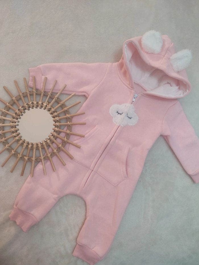 Combinaison fille chaude