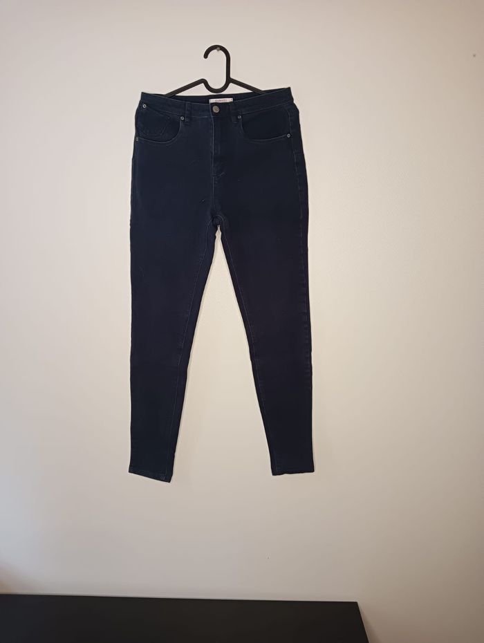 Jean bleu foncé Camaïeu T38 - photo numéro 2