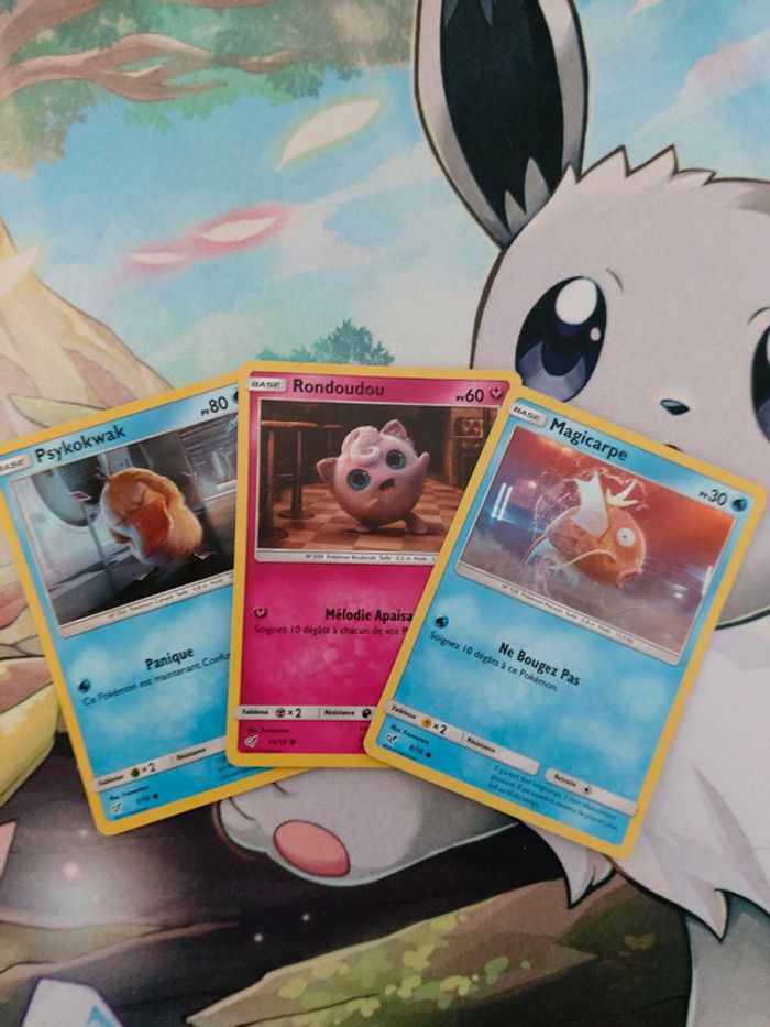 Lot de carte holographique détective pikachu
