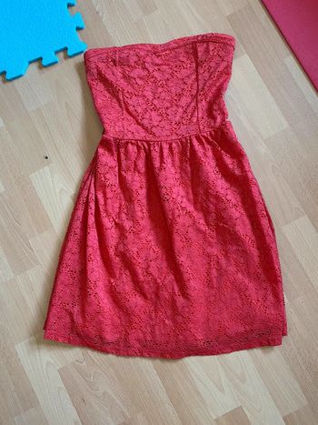 Robe corail en dentelles Cache Cache Taille 38