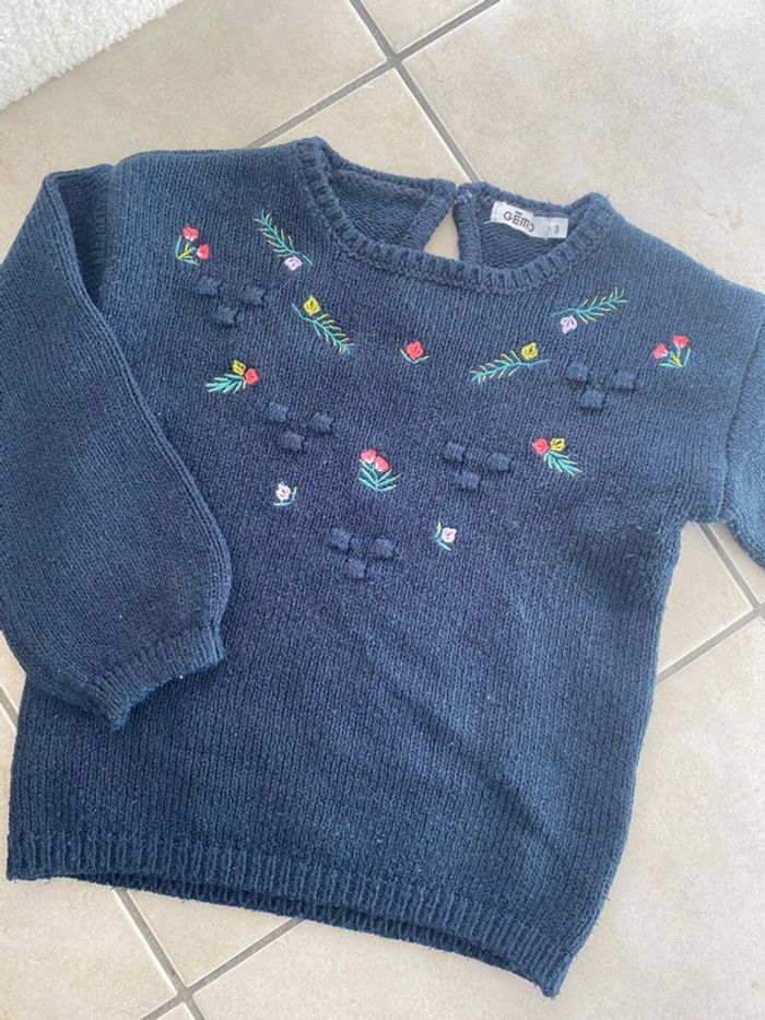 Pull bleu marine fleurs Gemo 3 ans - photo numéro 3