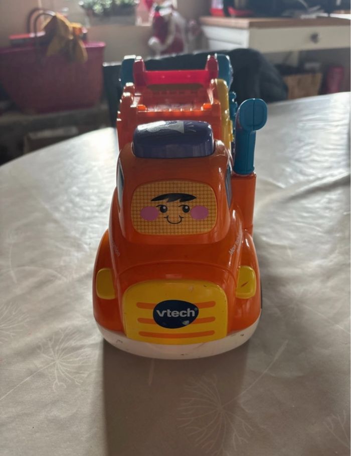 Camion tut tut bolide