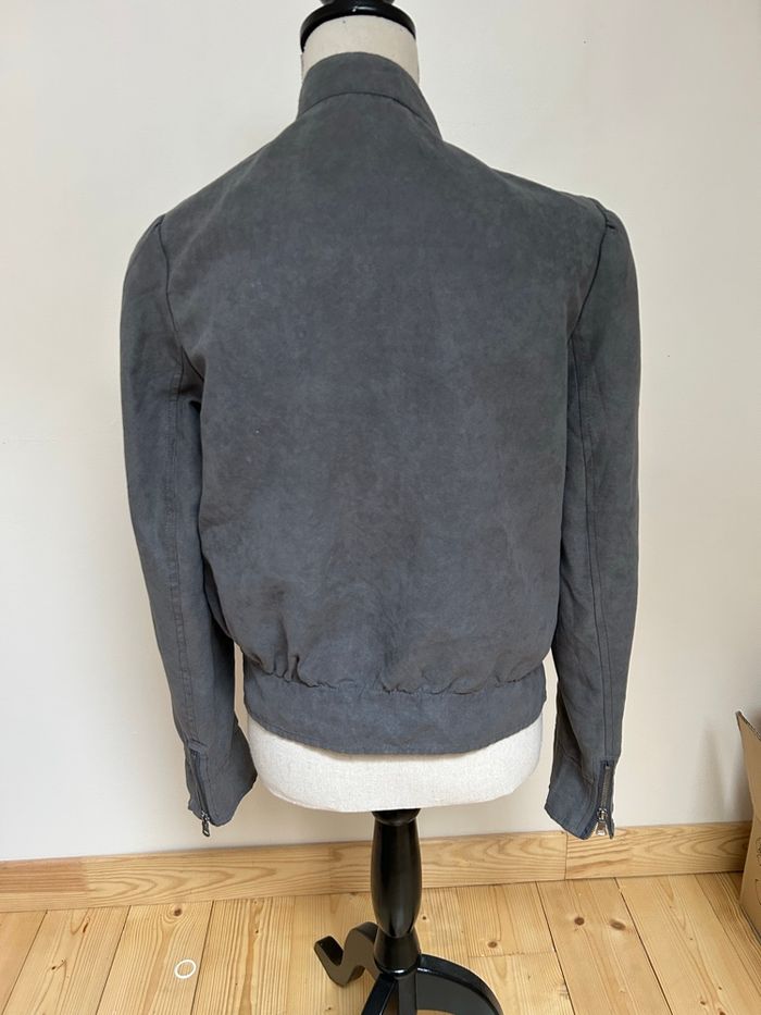 Veste grise en suédine - taille 40 - photo numéro 2
