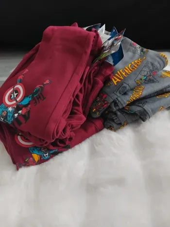 Lot 2 pantalons jogging Avengers, du 4 ,5,6,7 ans,Marvel, taille et coloris au choix
