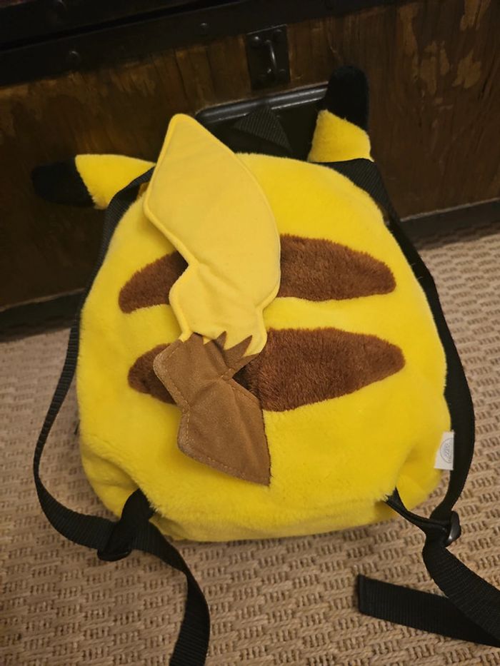 Sac à dos peluche pikachu Nintendo tomy - photo numéro 12