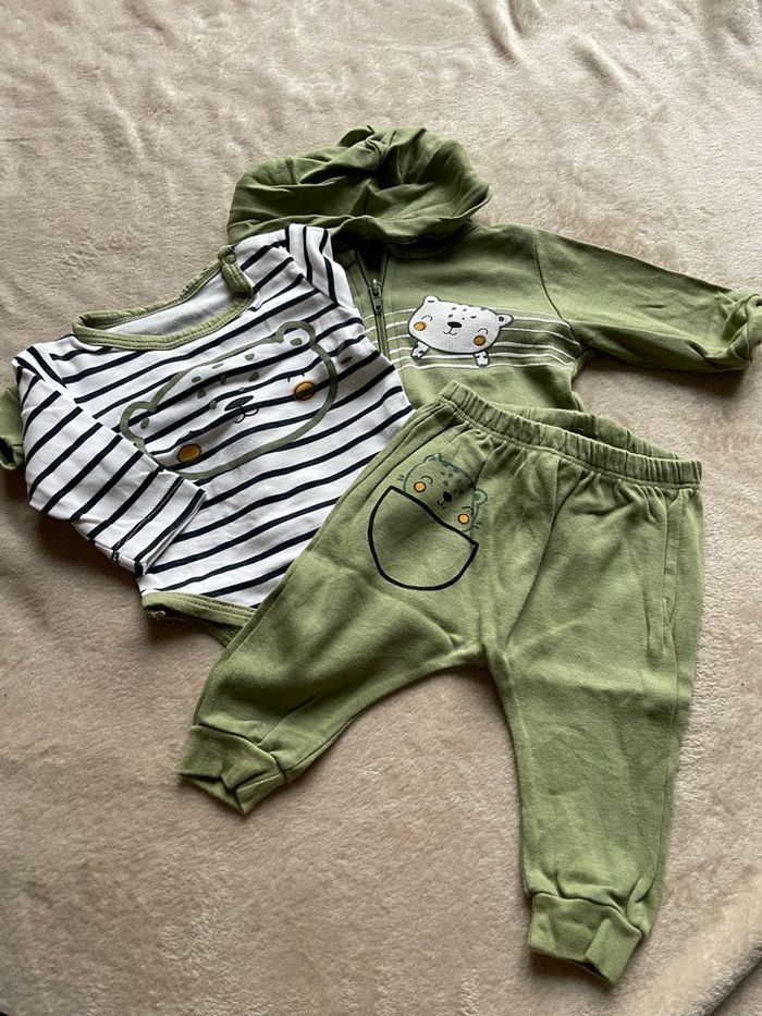 Ensemble - photo numéro 2