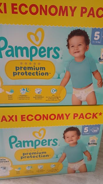 2 carton de couche pampers premiume protection taille 5