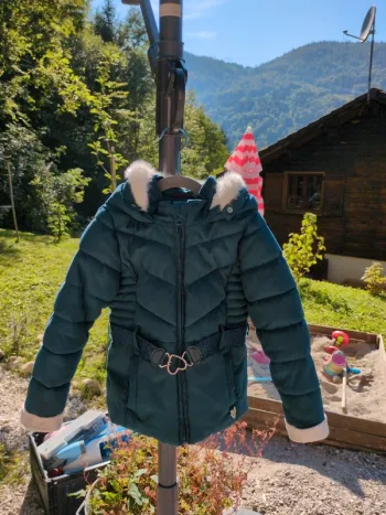 Manteau moumouté