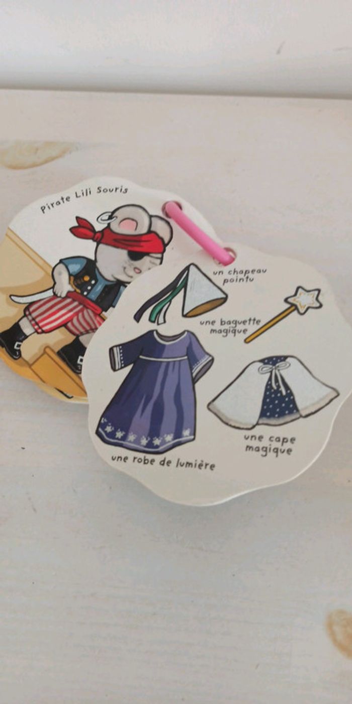 Livre bébé Les déguisements de Lili Souris - photo numéro 2