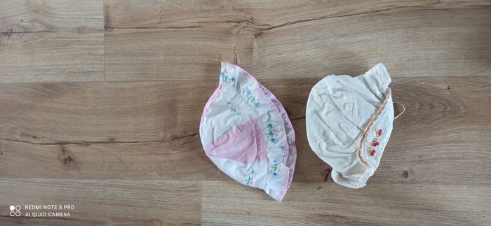 2 chapeaux ete 12 mois