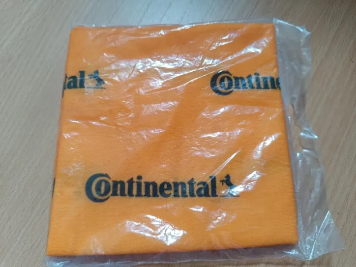 Tour de cou / bandeau multi usage continental