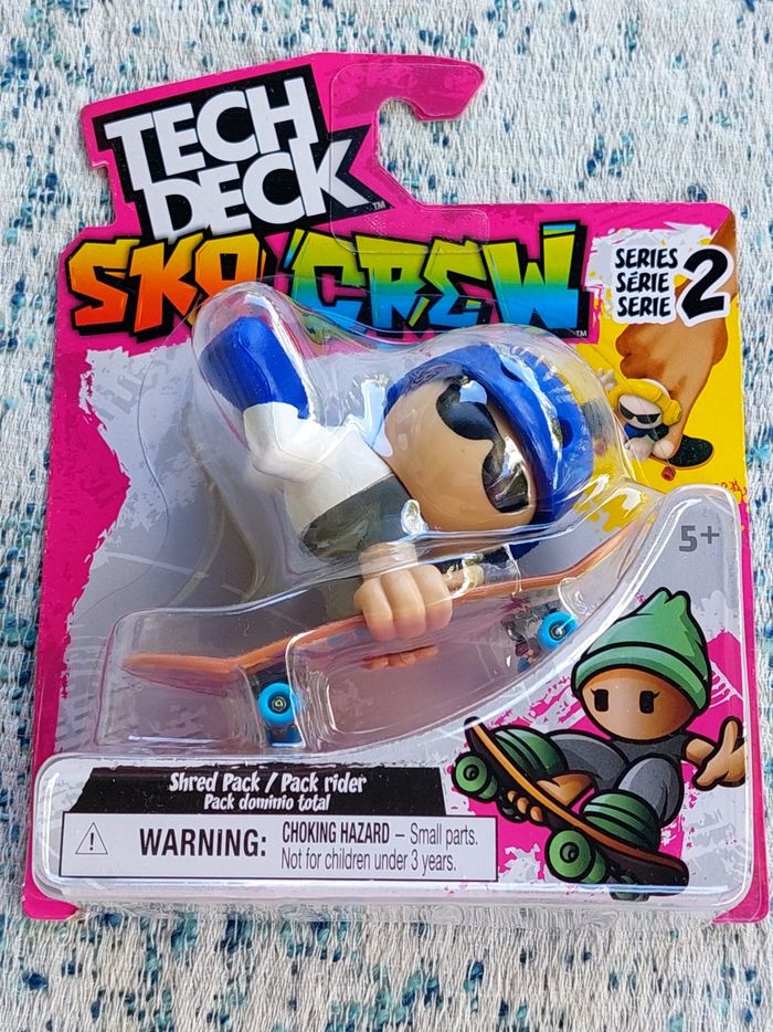 Tech deck  sk8  skateur