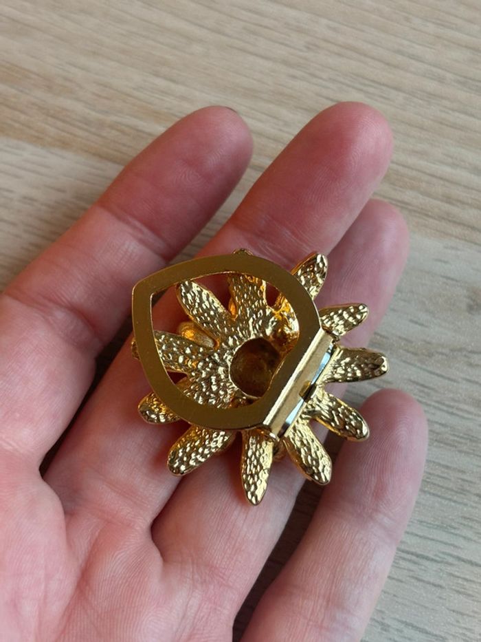 Broche fleur - photo numéro 3