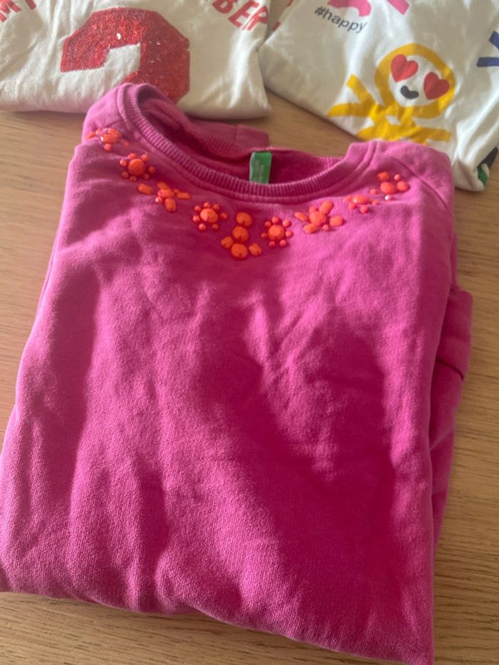 Sweat et t shirts 10 ans Benetton - photo numéro 2