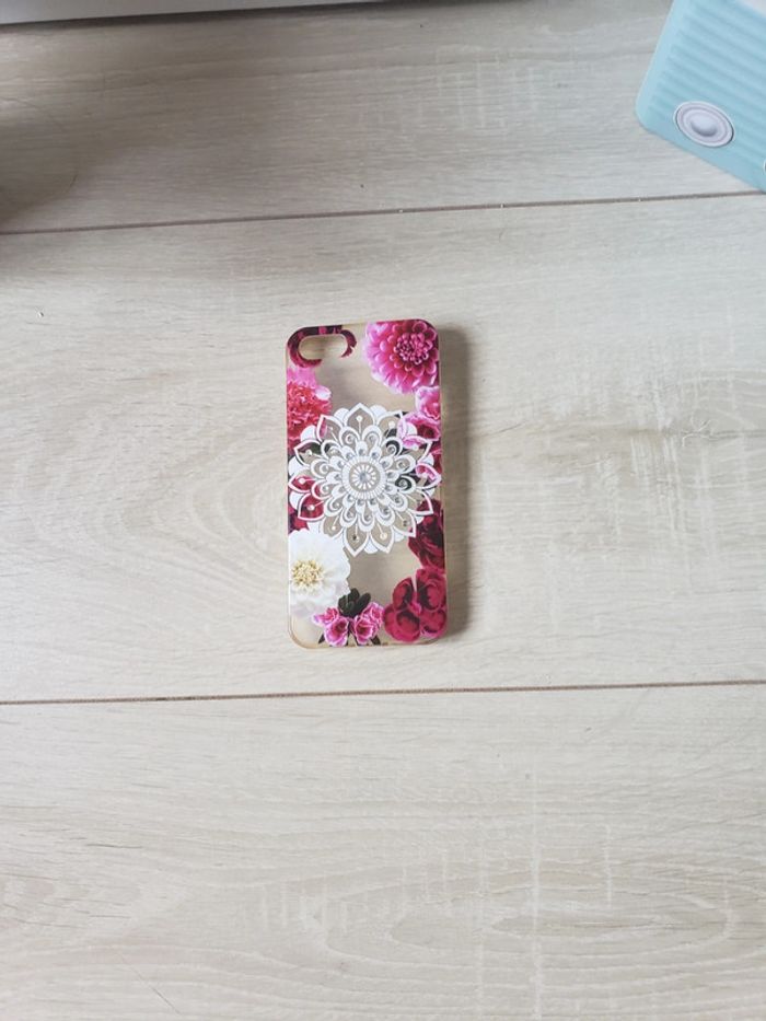 Coque iPhone 5S 🎀 1€ - photo numéro 3