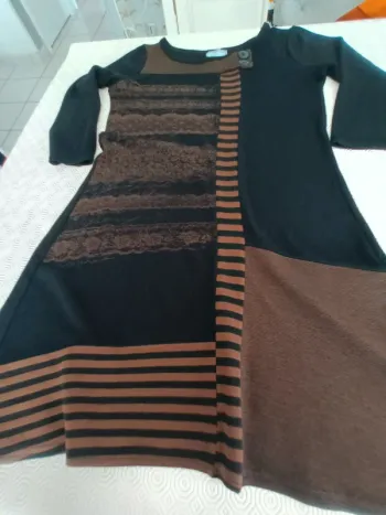 Robe courte Fashion Express T 38 noir et marron