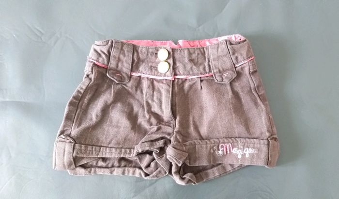 Short Sergent Major marron à motifs