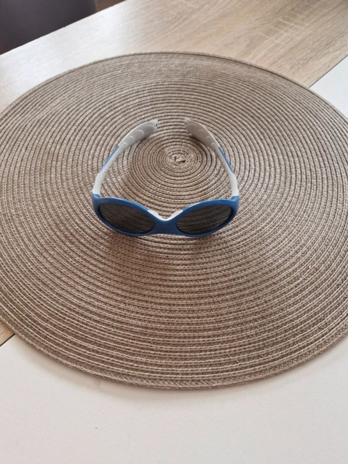Lunettes de soleil bébé