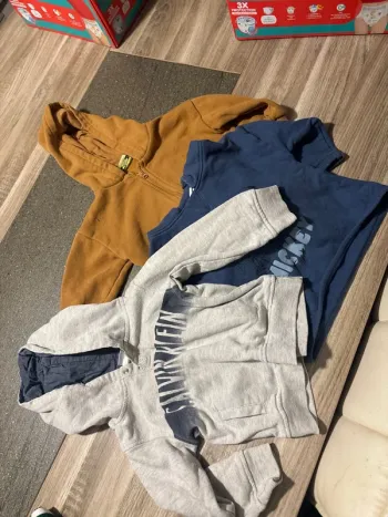 Pull 18 mois