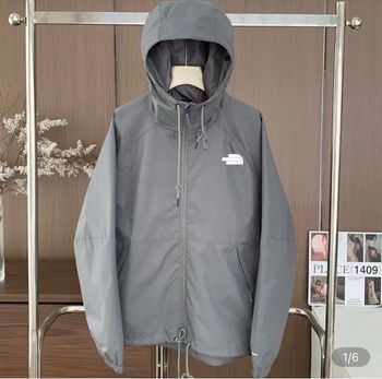 Normal si y’a pas le logo