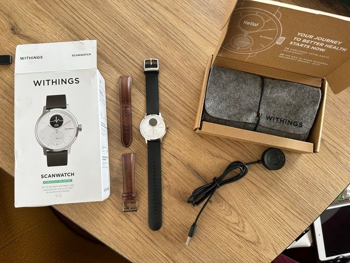 Montre Scanwatch Withings 42mm blanche